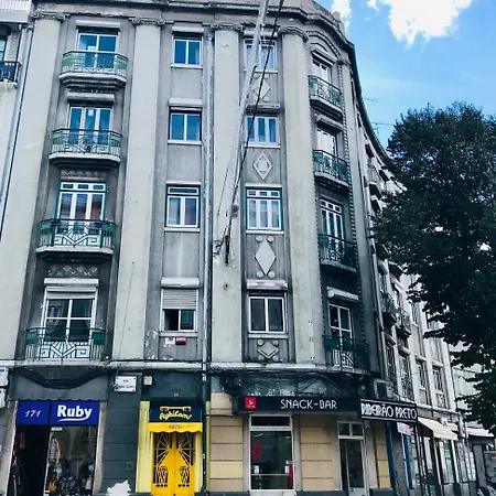 Aykibom Hostel Lizbona